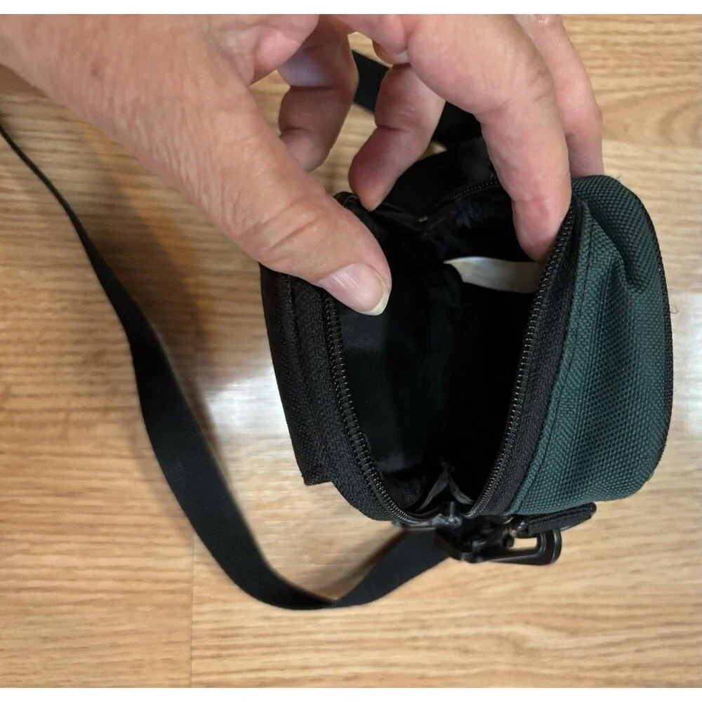 LOWEPRO Z10 5